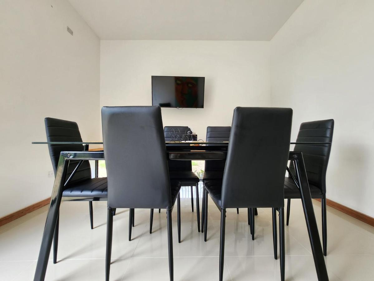 Amazonia Deluxe Lake Condo Leticia Exteriör bild